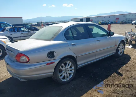 2002 Jaguar X-Type 3.0L из США, поврежденный, VIN SAJEA53C92WC43946